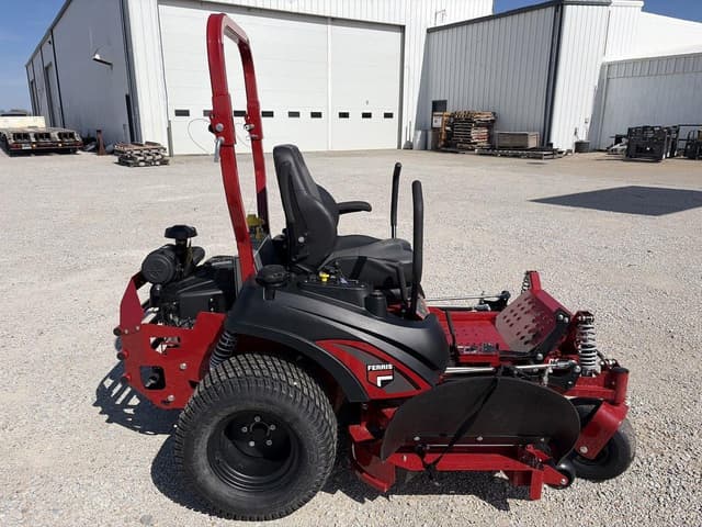 Image of Ferris ISX2200 equipment image 1