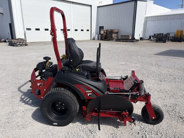 Image of Ferris ISX2200 equipment image 1