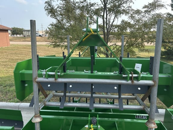 2026 Frontier BB5060 Equipment Image0