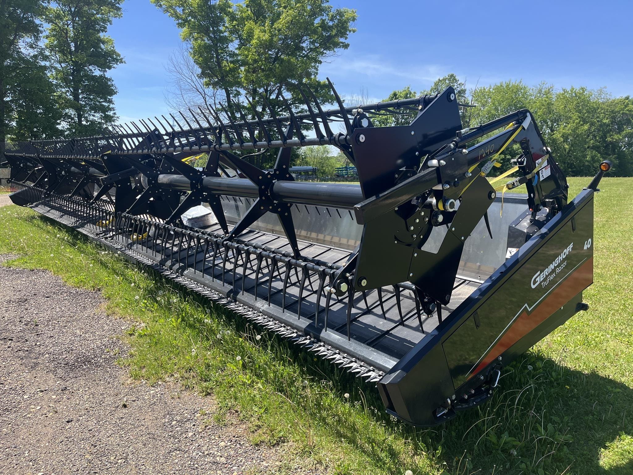 2026 Geringhoff TruFlex Razor 40 Equipment Image0