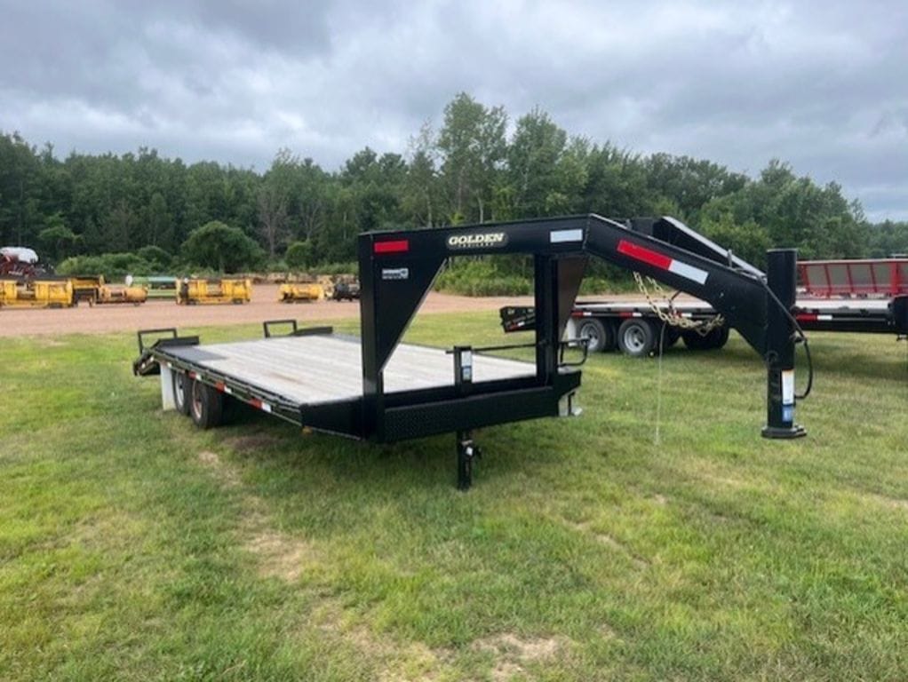 2022 Golden Trailers Gooseneck Equipment Image0