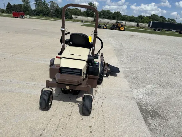 Image of Grasshopper 725DT6 equipment image 3