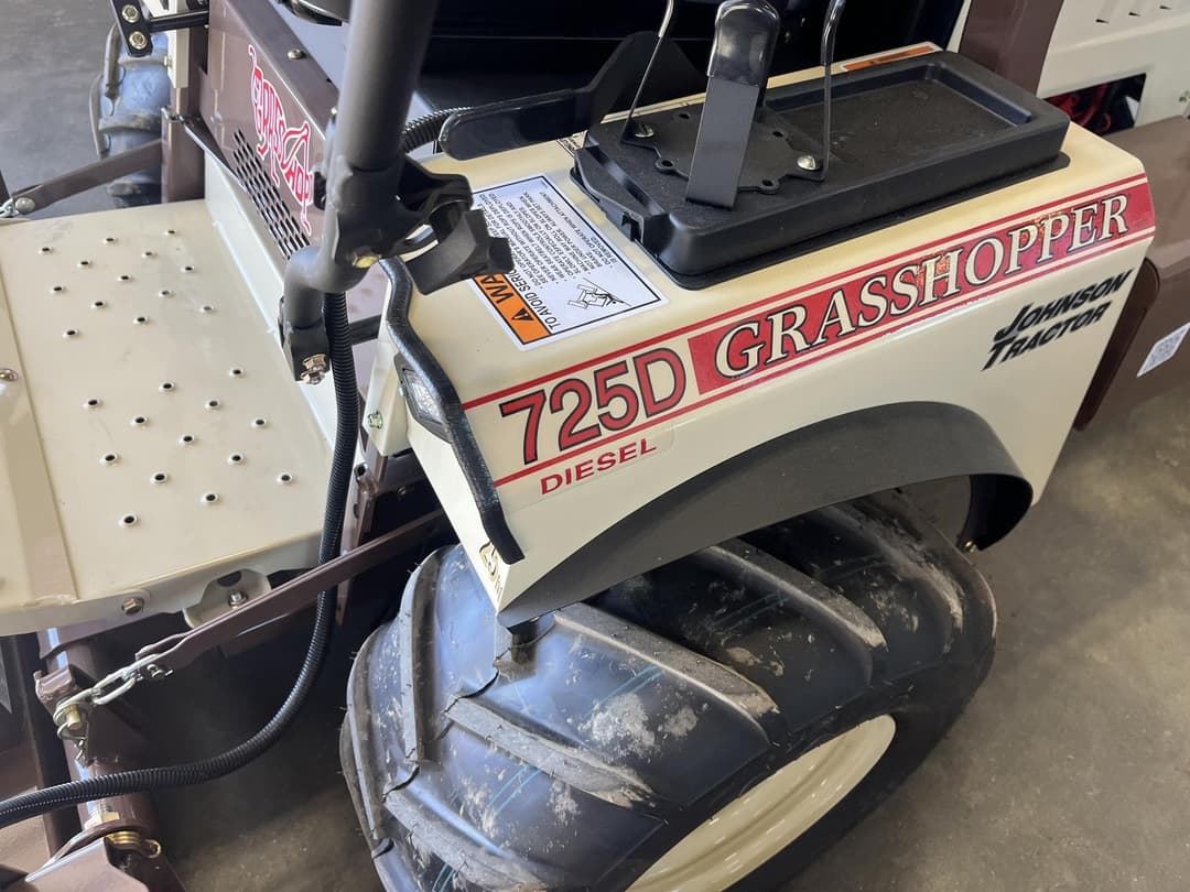 Image of Grasshopper 725DT6 Image 1