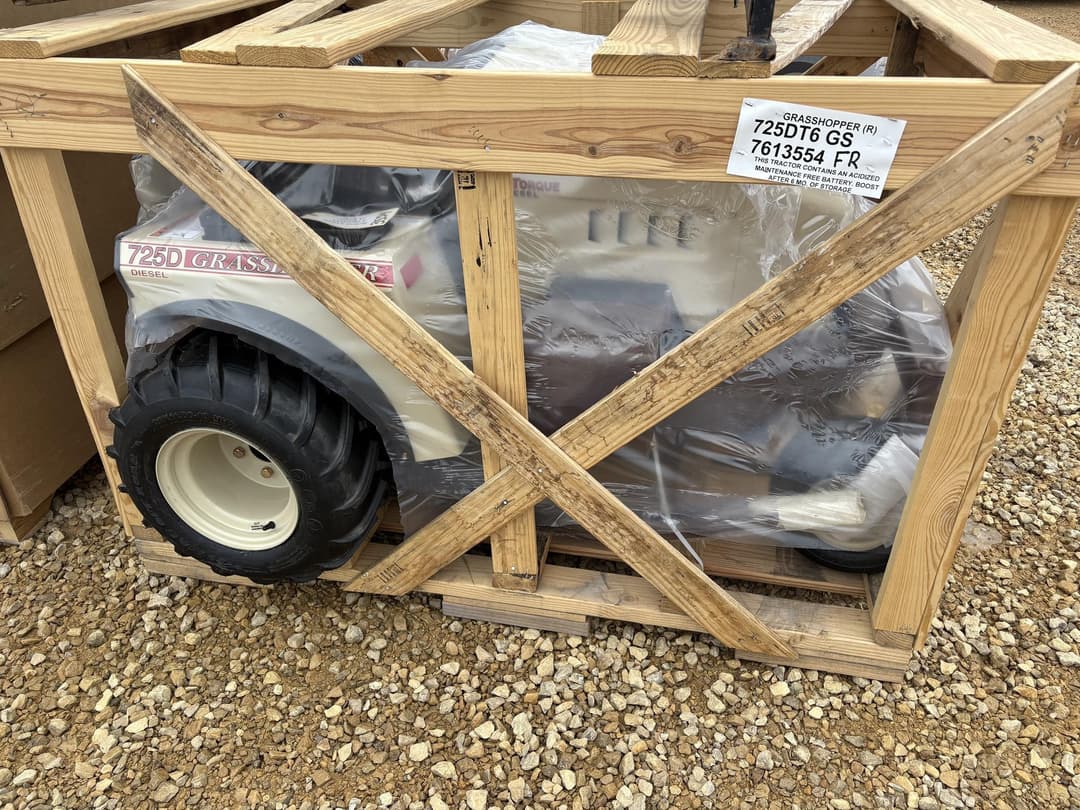 Image of Grasshopper 725DT6 Image 0