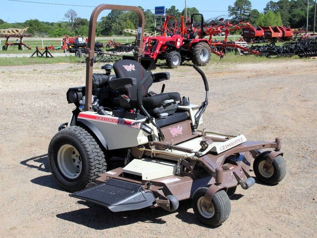 2026 Grasshopper 440 Equipment Image0