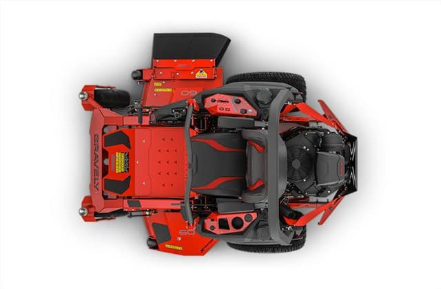 Image of Gravely Pro-Turn 600 equipment image 3