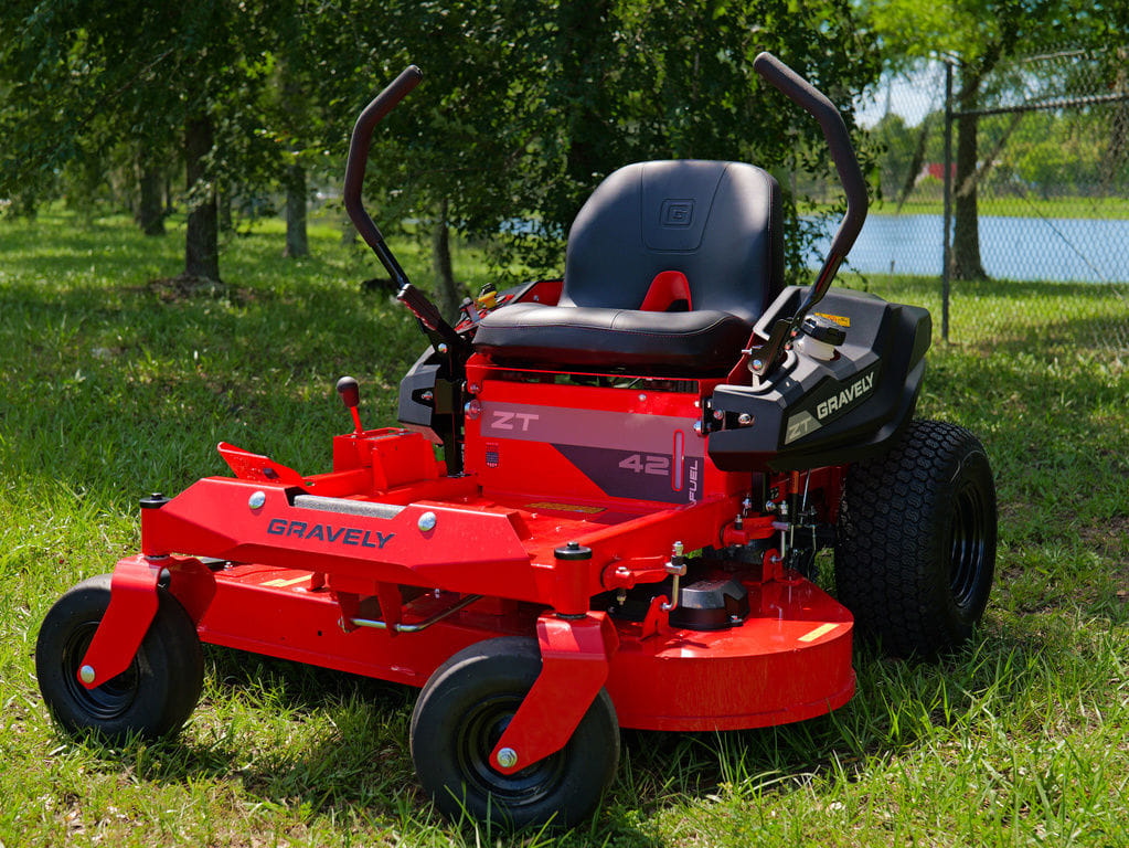 2026 Gravely ZT42 Equipment Image0