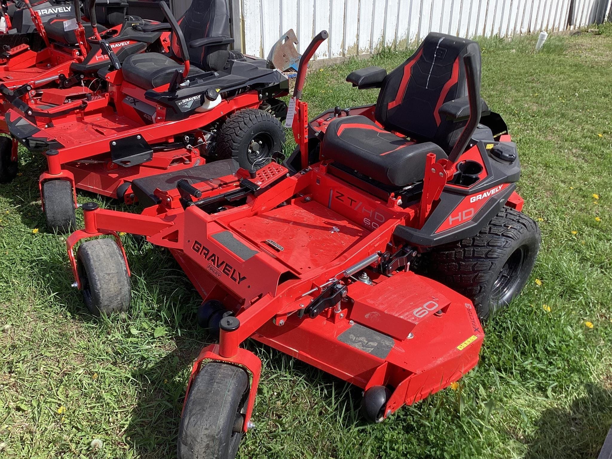 2026 Gravely ZTHD60 Equipment Image0