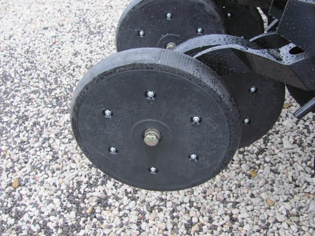 Image of Great Plains Stealth Pro 6 equipment image 3