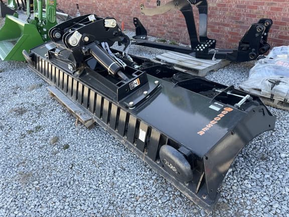 Image of Grouser AG240 equipment image 3