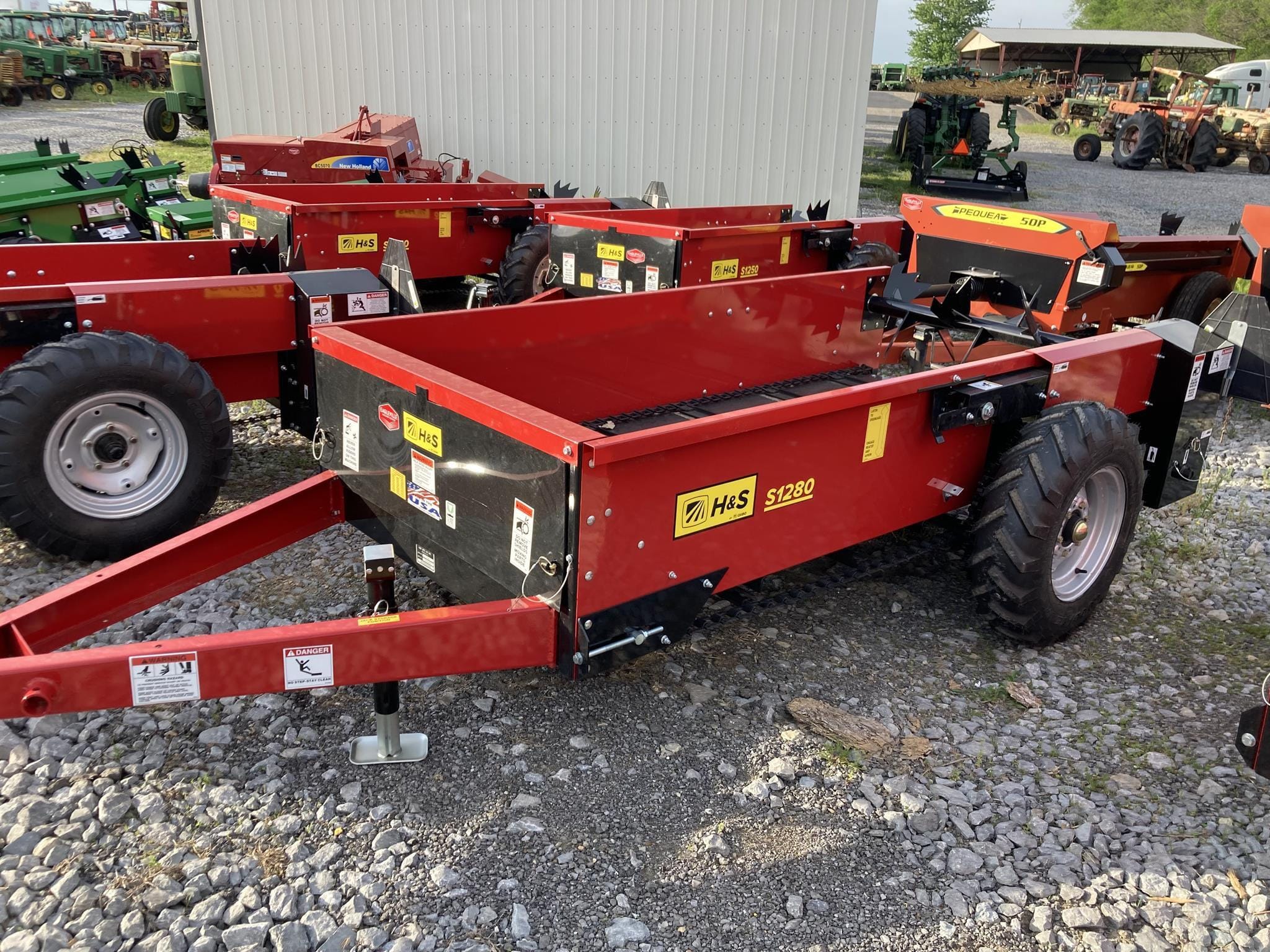 2026 H&S S1280 Equipment Image0