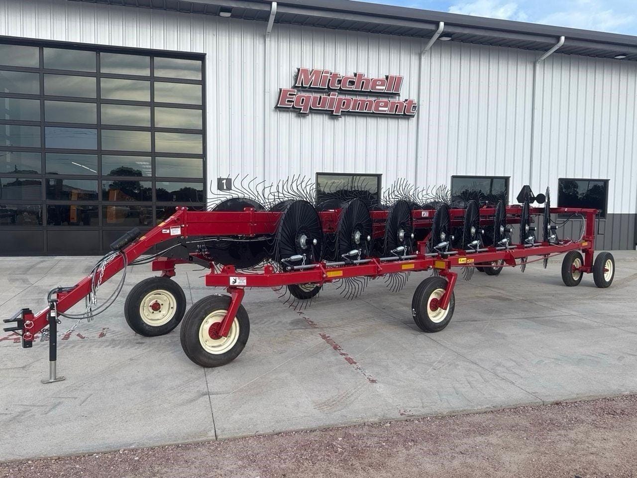 2026 H&S HC5114 Equipment Image0