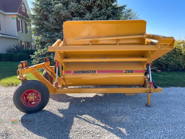 Image of Haybuster 2100 equipment image 1