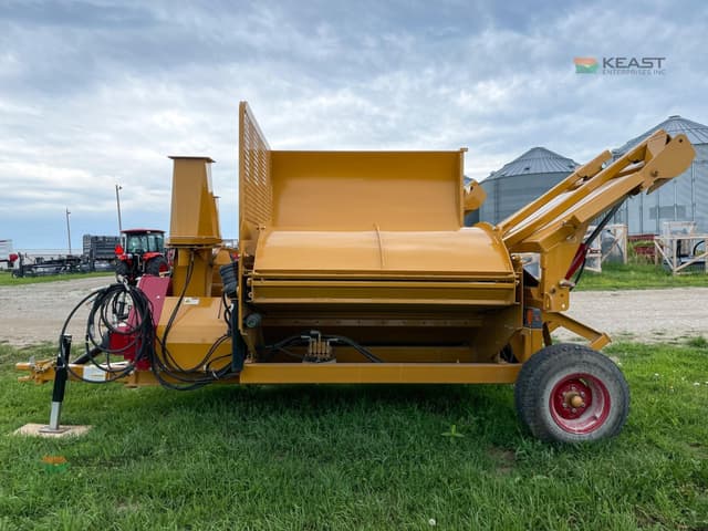 Image of Haybuster 2574 equipment image 4