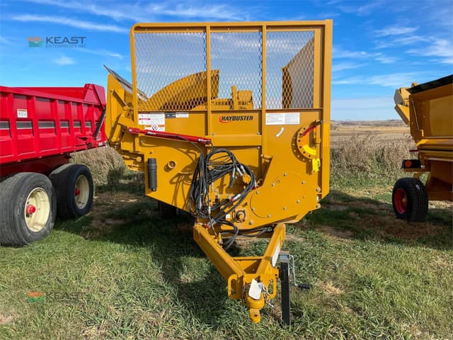 Image of Haybuster 2665 equipment image 2