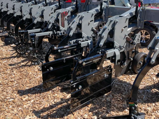 Image of Hiniker 6500 equipment image 4