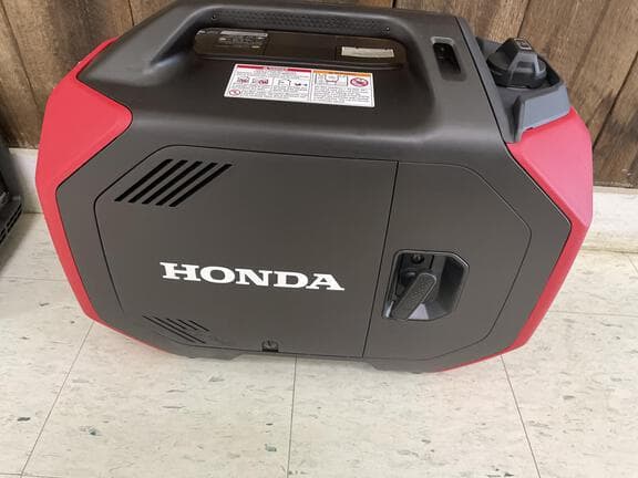 Image of Honda EU3200i Image 1