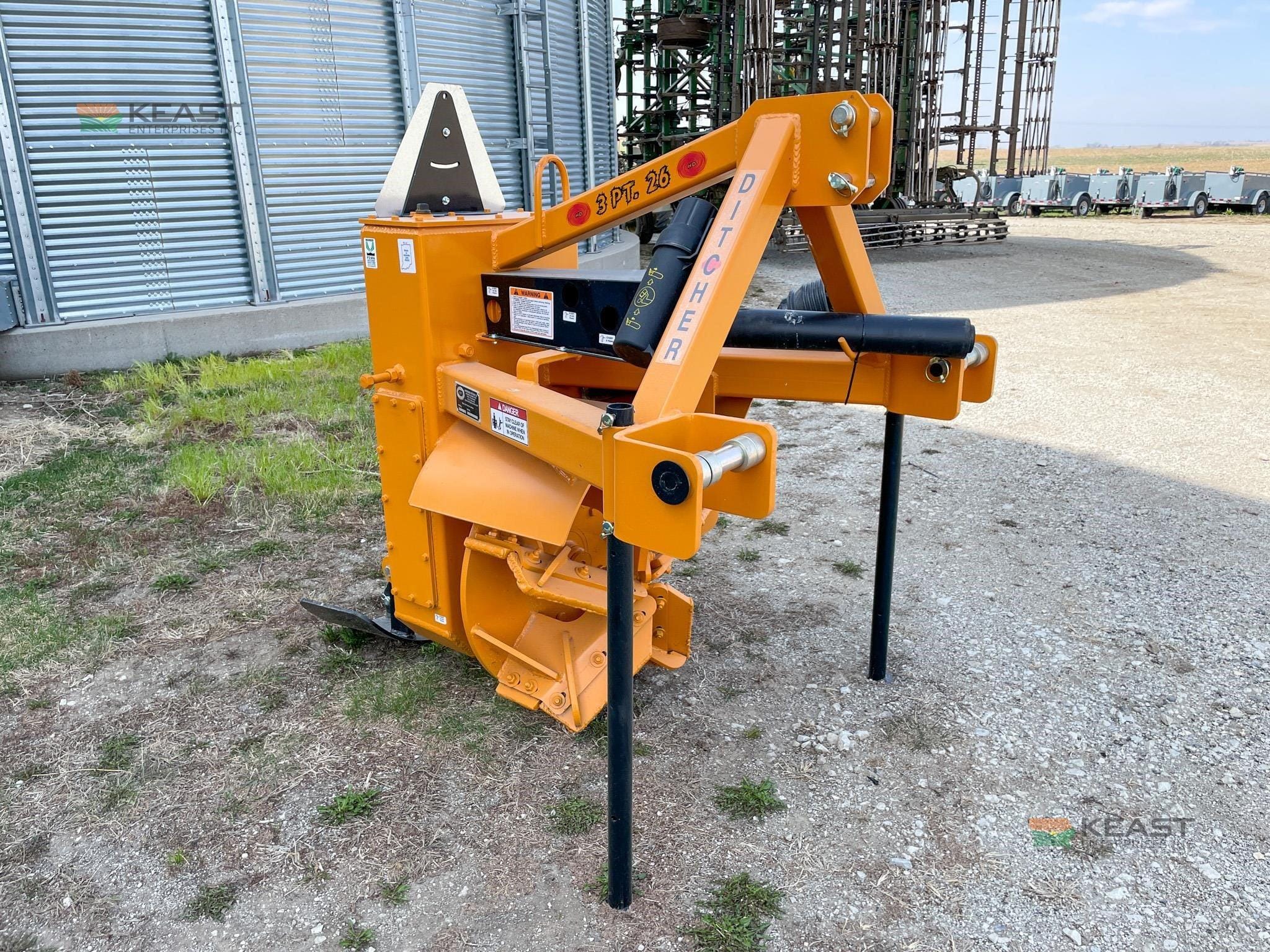 2026 Hurricane 3PT26 Equipment Image0