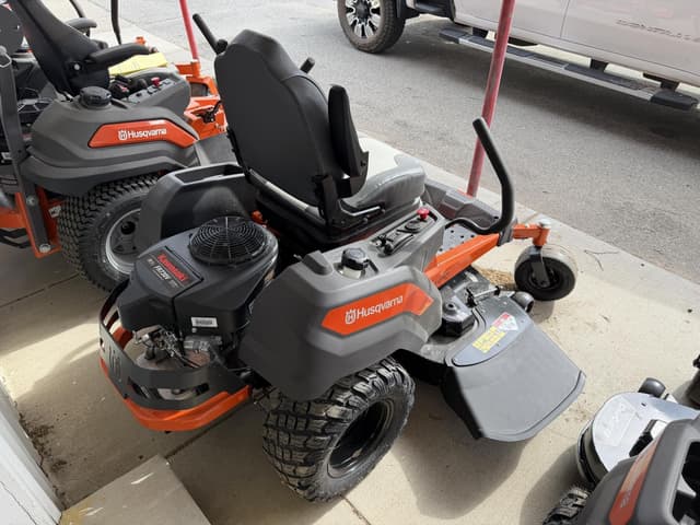 Image of Husqvarna Z275X equipment image 3