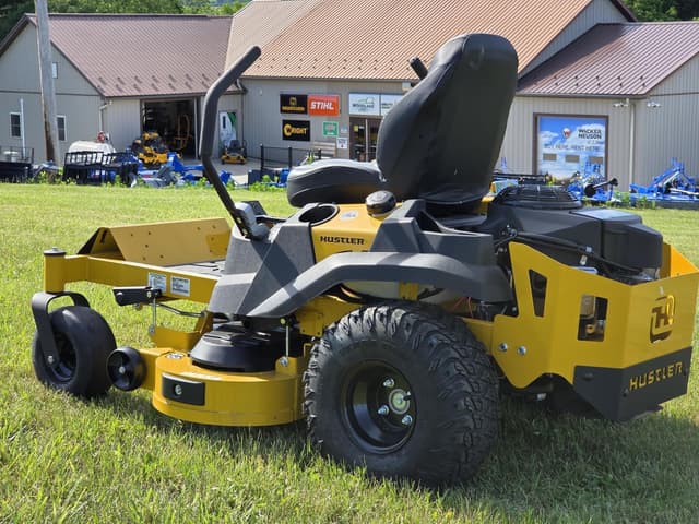 Image of Hustler Raptor equipment image 2