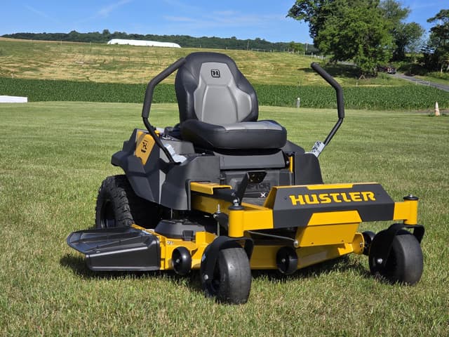 Image of Hustler Raptor equipment image 4