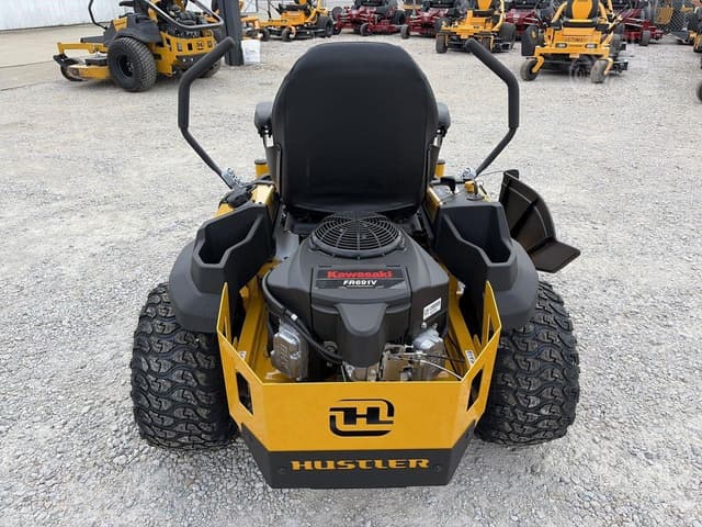 Image of Hustler Raptor XL equipment image 3