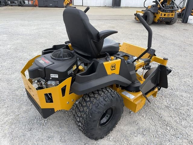 Image of Hustler Raptor XL equipment image 2