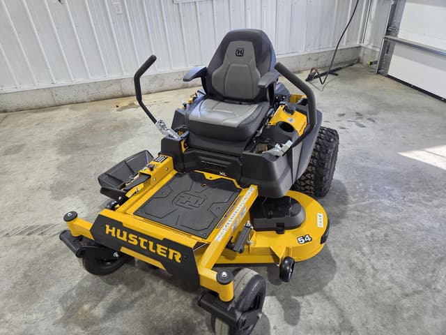Image of Hustler Raptor XL equipment image 2