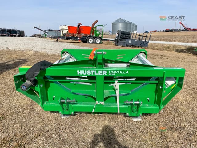 Image of Hustler Unrolla LX105 equipment image 4
