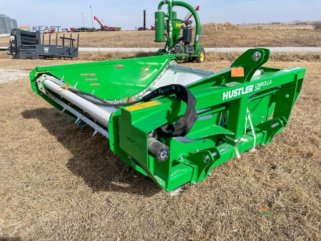 Image of Hustler Unrolla LX105 equipment image 2