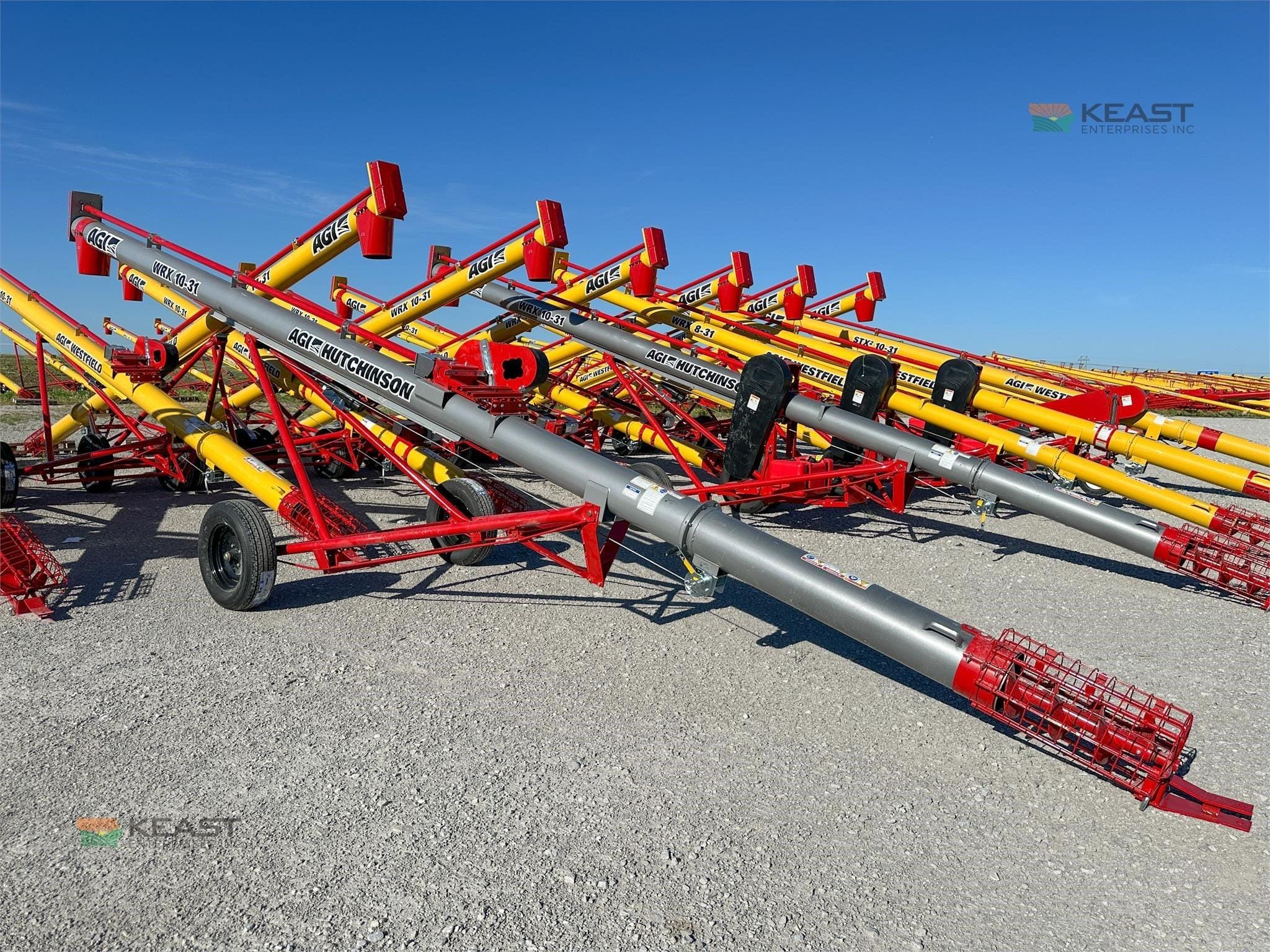 2026 Hutchinson WRX10-31 Equipment Image0