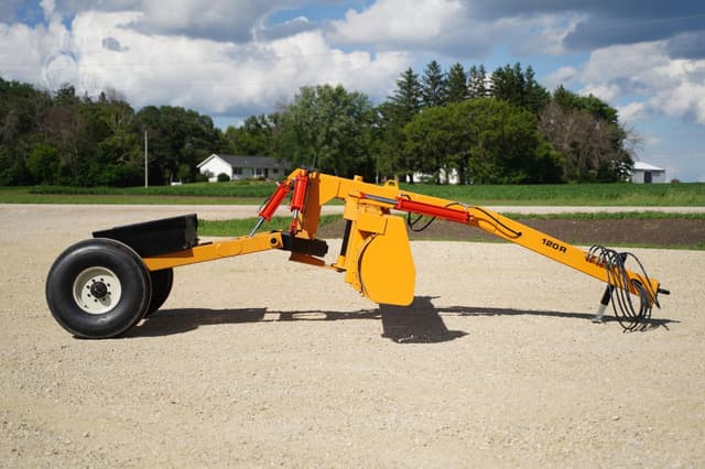 Image of Industrias America 120R equipment image 3