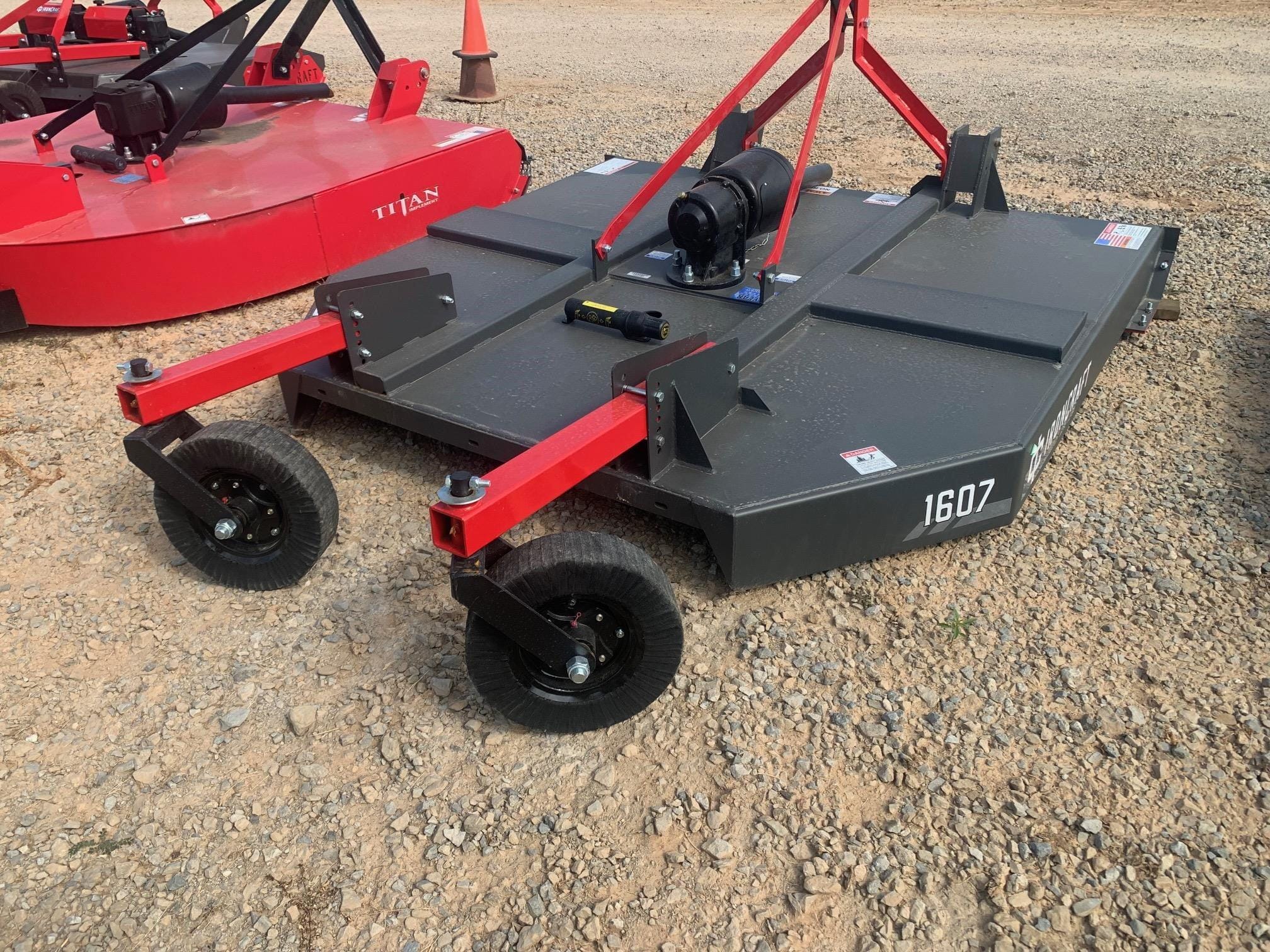 2026 IronCraft 1607 Equipment Image0