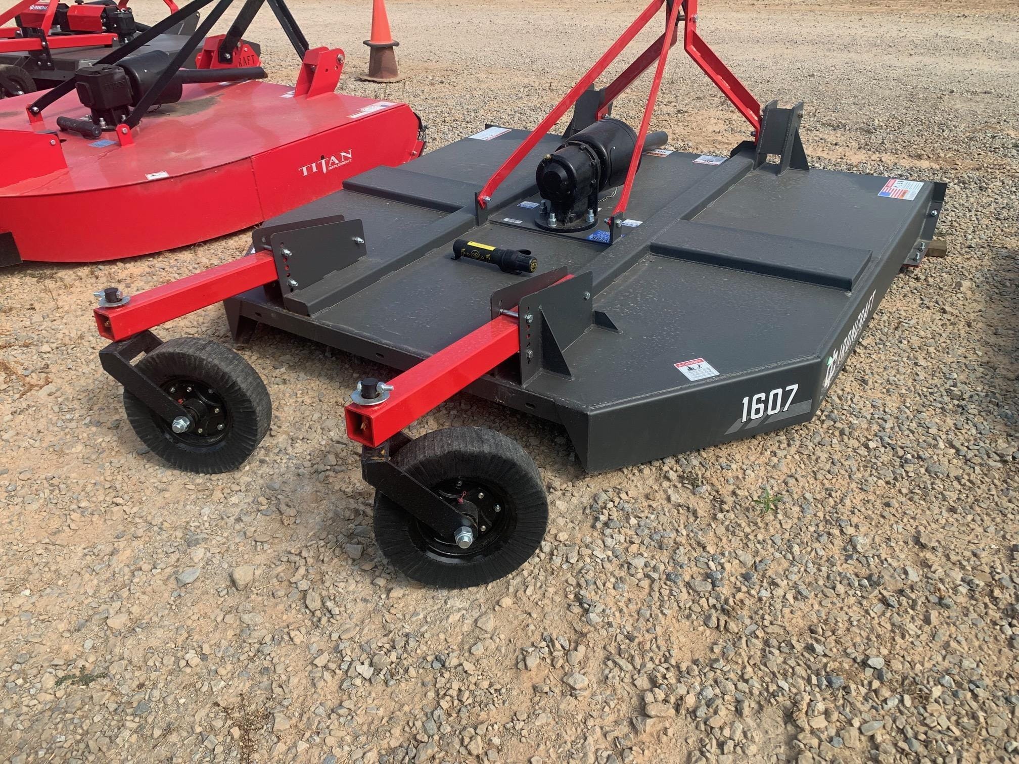 2026 IronCraft 1607 Equipment Image0