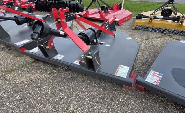 Image of IronCraft 305 equipment image 1