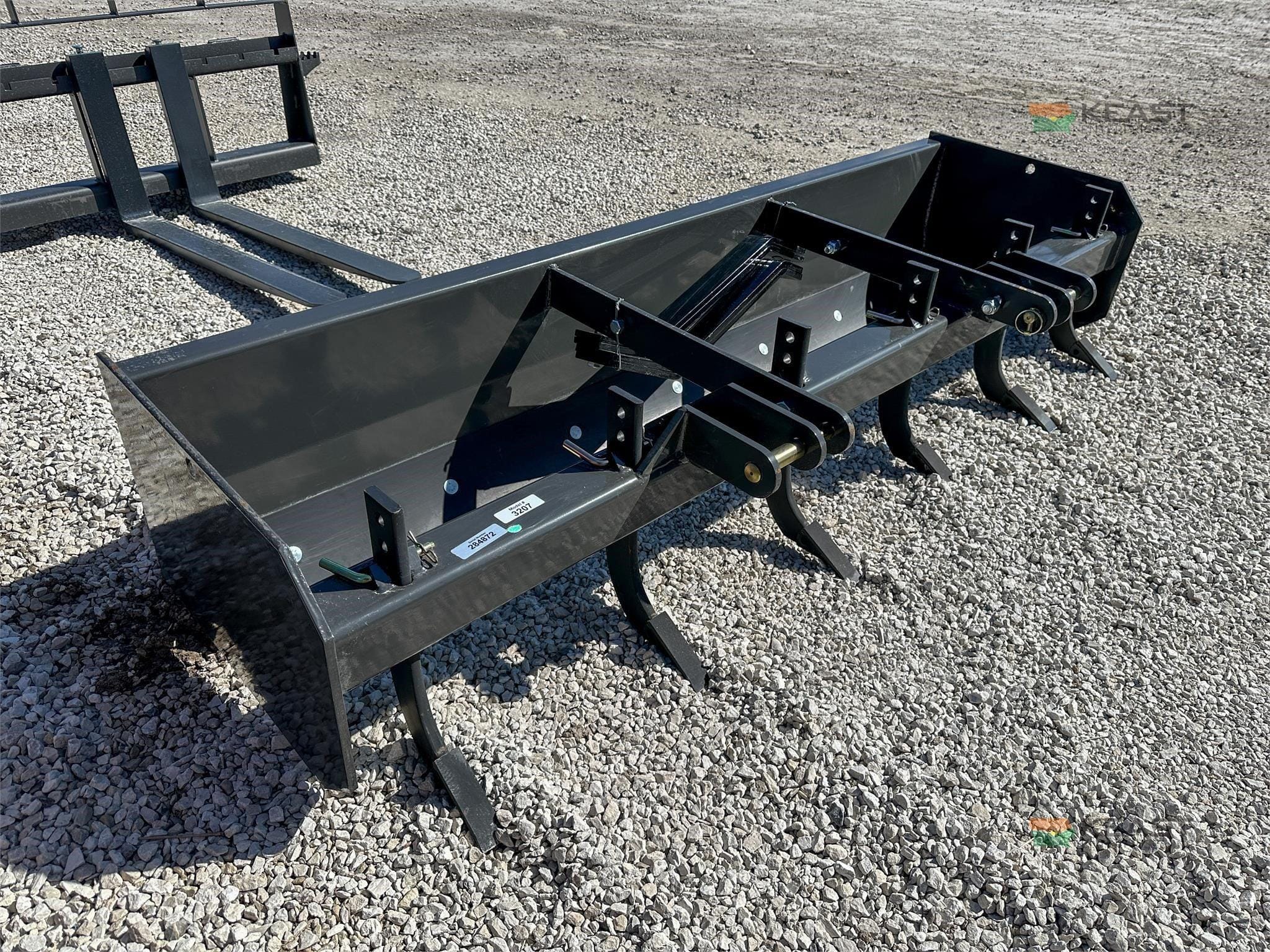 2026 IronCraft 3207 Equipment Image0