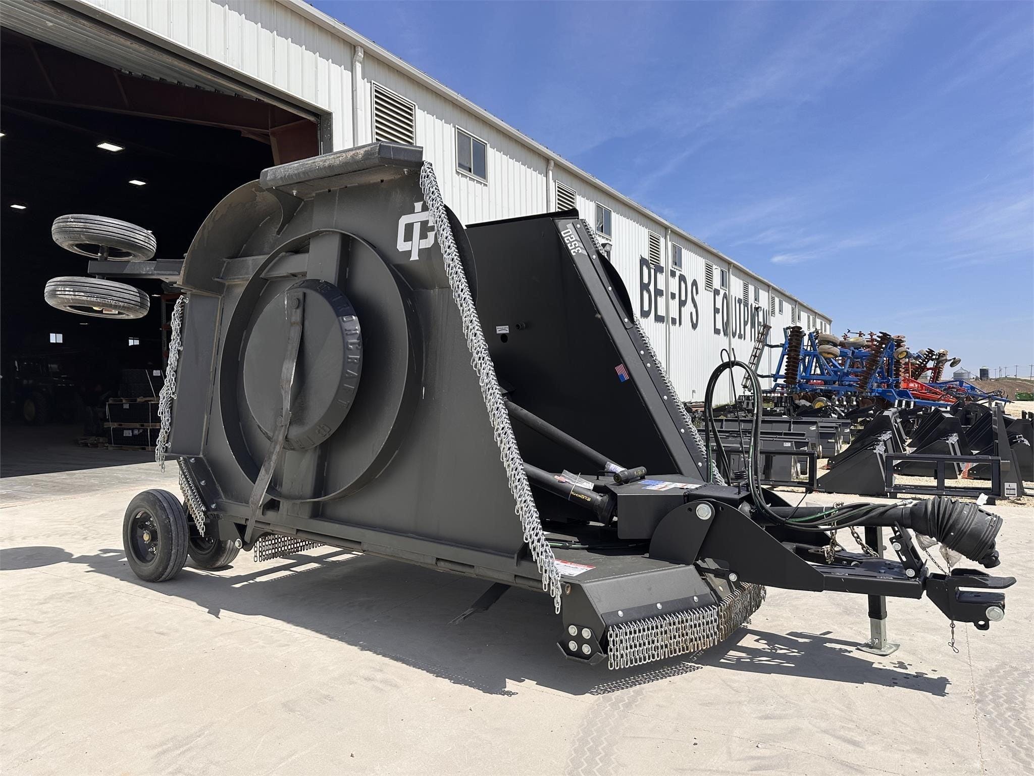 2026 IronCraft 3520 Equipment Image0