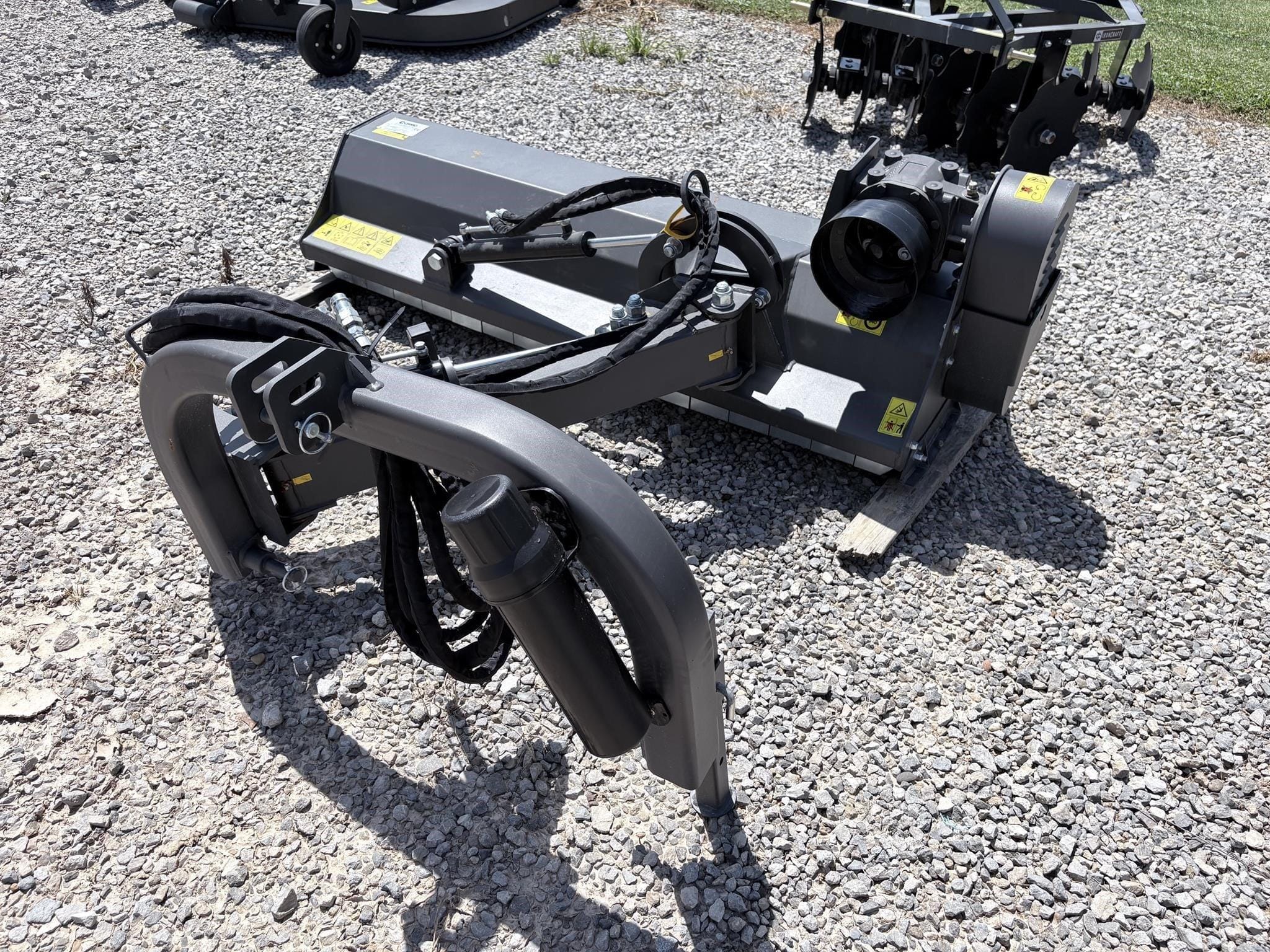 2026 IronCraft FRF165 Equipment Image0