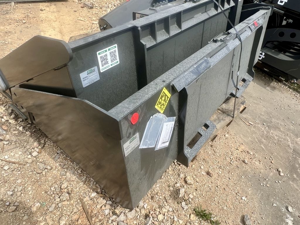 2026 IronCraft LBB74-S Equipment Image0