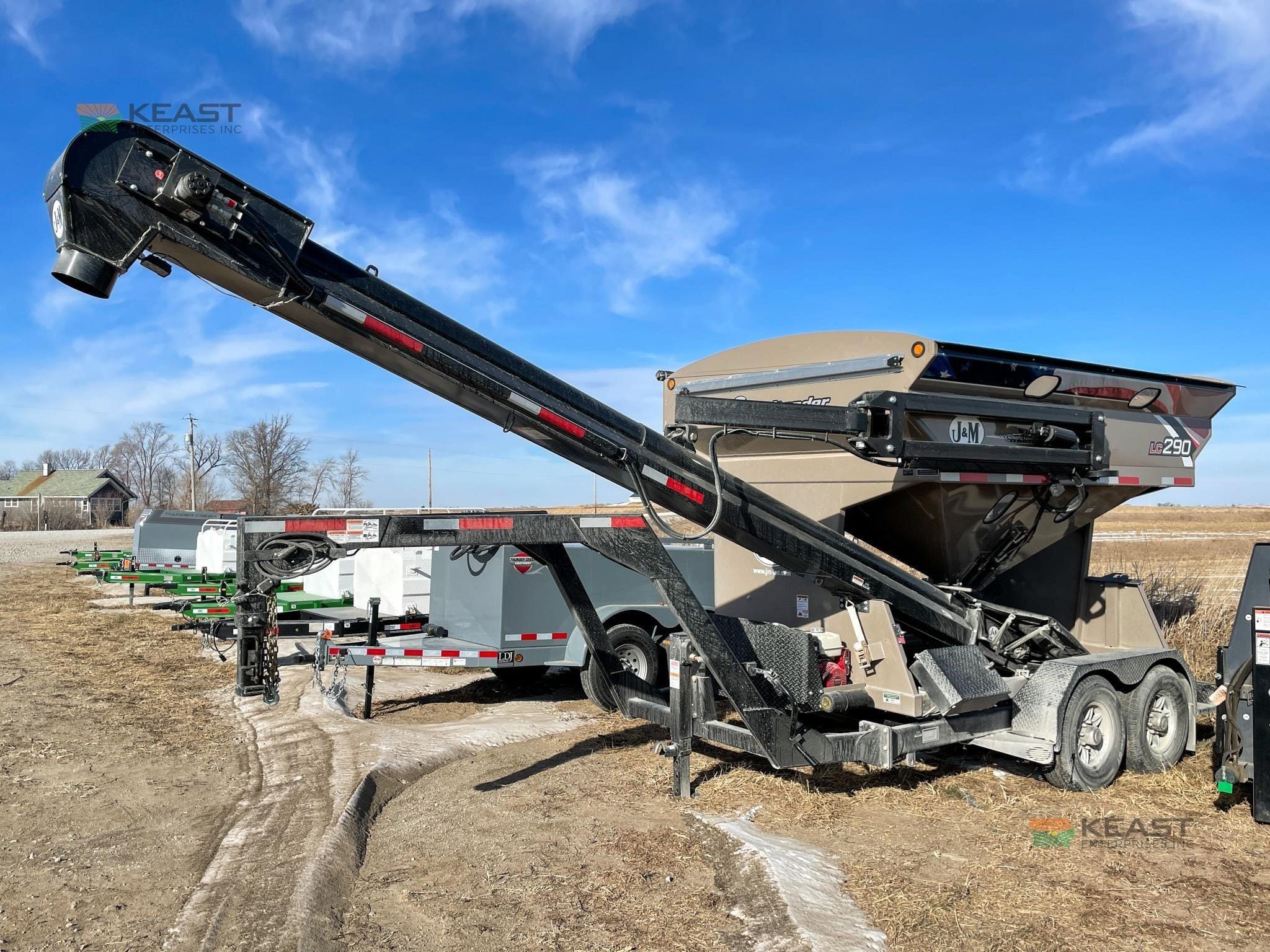 2026 J&M LC290 Equipment Image0