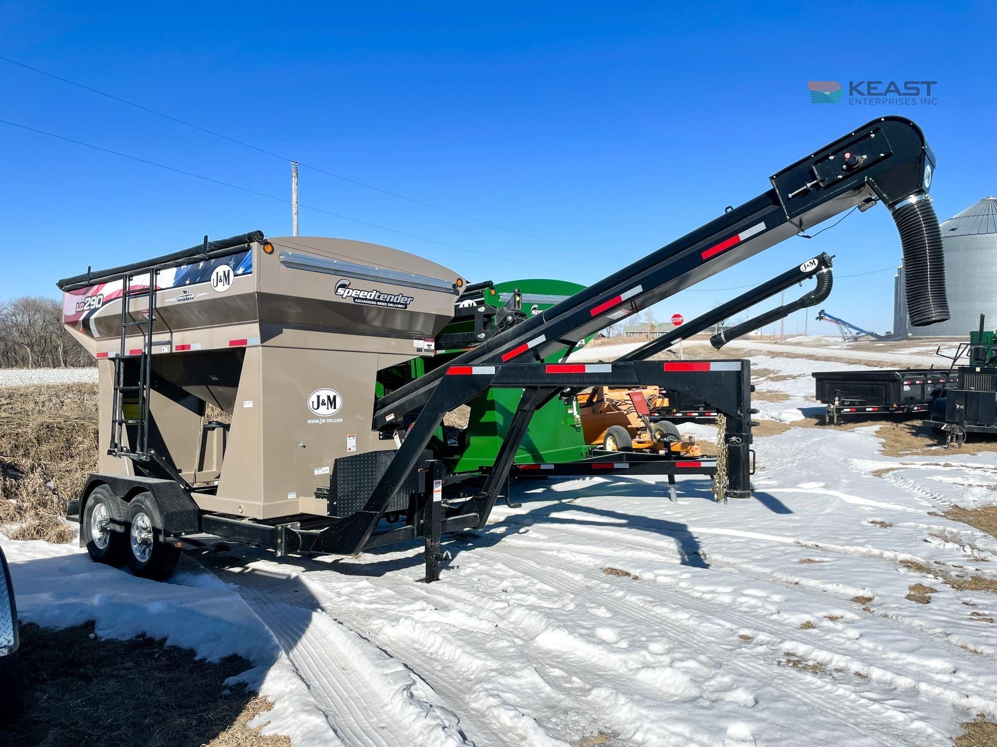 2026 J&M LC290 Equipment Image0