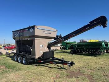 2026 J&M LC390 Equipment Image0