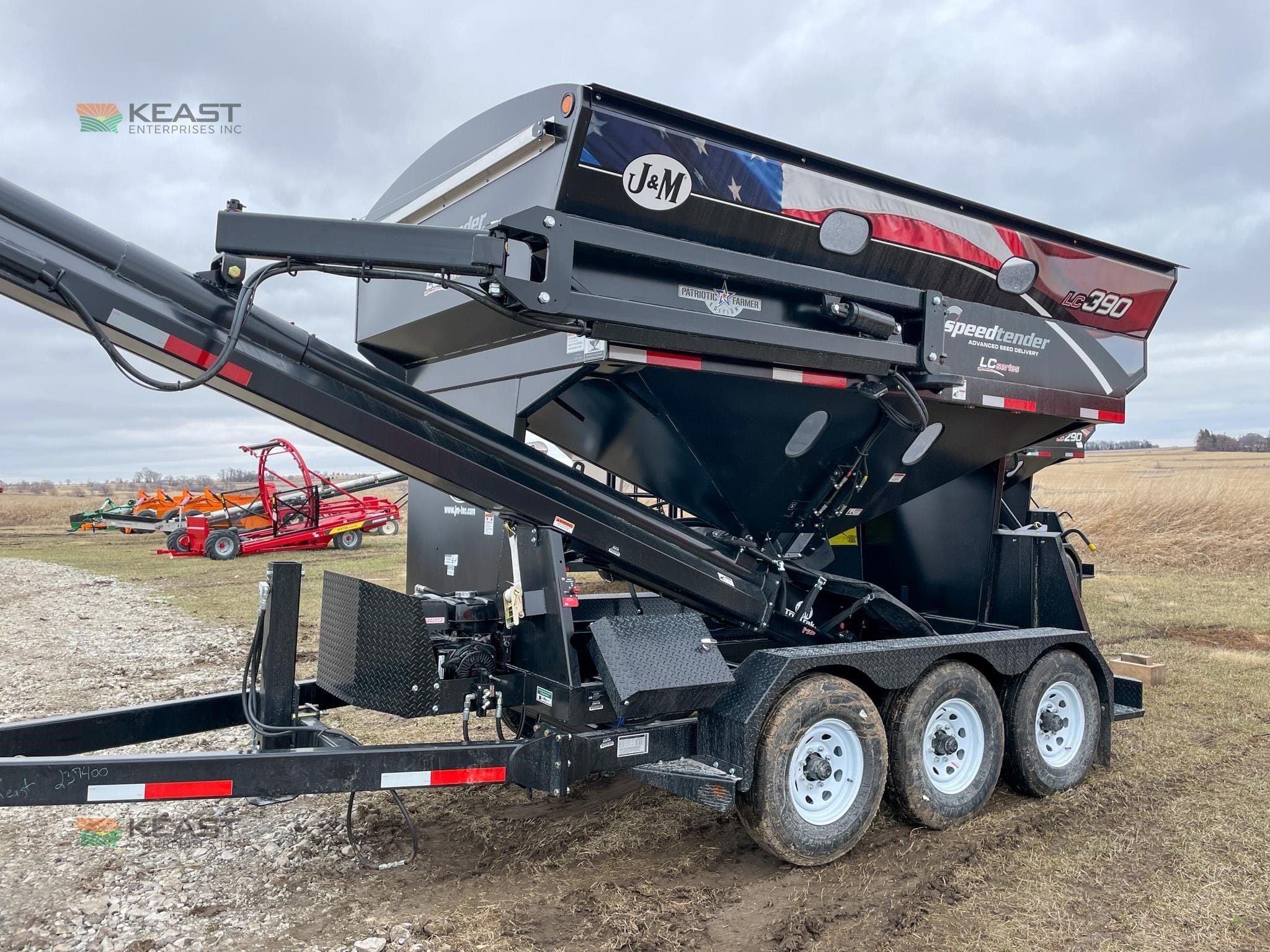 2026 J&M LC390 Equipment Image0