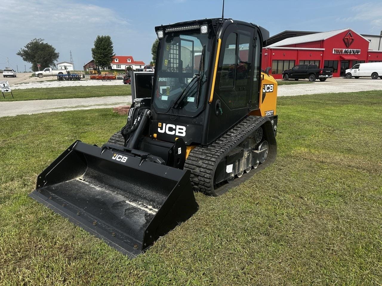 2026 JCB 250T Equipment Image0