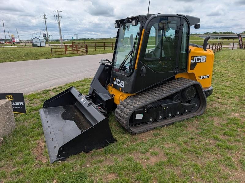 2026 JCB 300T Equipment Image0