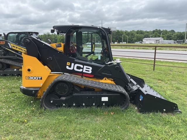 Image of JCB 300T equipment image 3