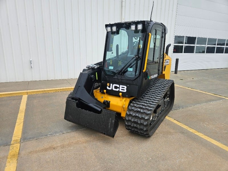 2026 JCB 3TS-8T Equipment Image0