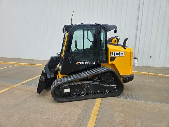 Image of JCB 3TS-8T equipment image 1