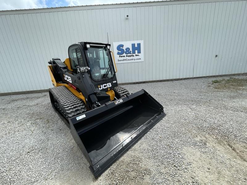 2026 JCB 400T Equipment Image0
