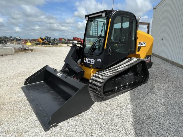 Image of JCB 400T equipment image 2